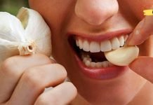 მან გაფცქვნა ნივრის კბილი და 30 წუთის განმავლობაში, პირის ღრუში გაიჩერა. სასარგებლოა!