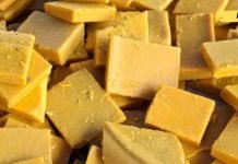 მოამზადეთ ფუტკრის ცვილის მალამო ამ რეცეპტით. ეს მალამო ძალიან კარგად უმკლავდება კბილისა და სახსრების ტკივილს.