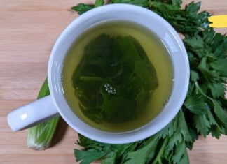 რაც ნიახურის ჩაის გაკეთება ვისწავლე, სხვა ჩაის აღარ ვსვამ. აი, რატომ…