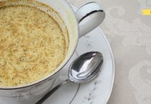 ანთების საწინააღმდეგო სასმელი, რომელიც წმენდს სისხლს და აუმჯობესებს ნაწლავების ჯანმრთელობას. წარმოუდგენლად სასარგებლოა!