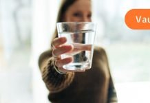 როგორ დავლიოთ წყალი წონის დასაკლებად: დიეტოლოგებმა მნიშვნელოვანი წესები გამოაცხადეს